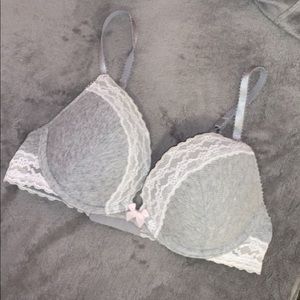 Victoria’s Secret Plunge Bra